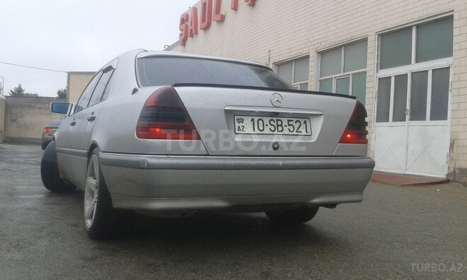 Mercedes C 220 1995, 393,414 km - 2.2 л - Bakı