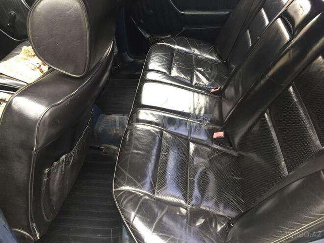 Mercedes E 200 1992, 456,000 km - 2.0 l - Bakı