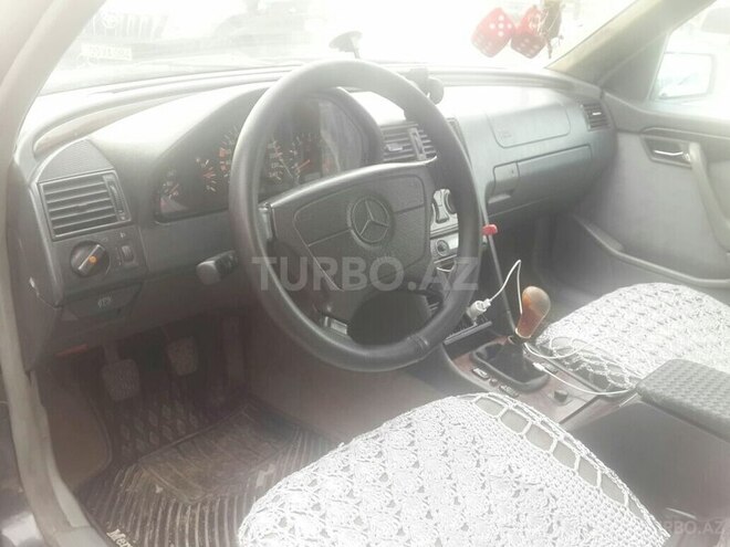 Mercedes C 180 1996, 324,000 km - 1.8 л - Bakı