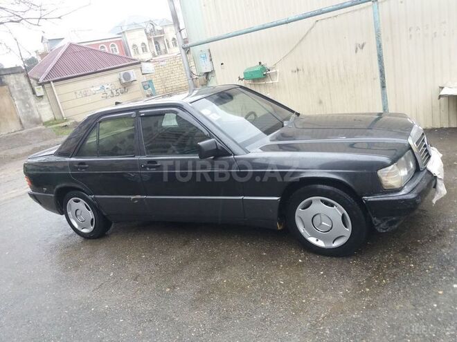 Mercedes C 180 1990, 326,562 km - 1.8 l - Bakı