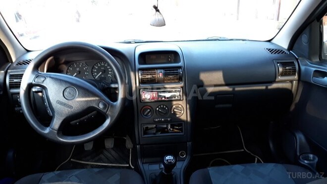 Opel Astra 1998, 290,000 km - 1.8 l - Gəncə