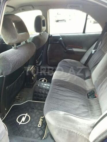 Opel Omega 1995, 390,000 km - 2.0 l - Bakı