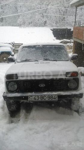LADA (VAZ) Niva 1998, 296,388 km - 1.7 l - Lerik