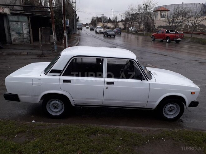 LADA (VAZ) 2107 2004, 190,000 km - 1.6 л - Bakı