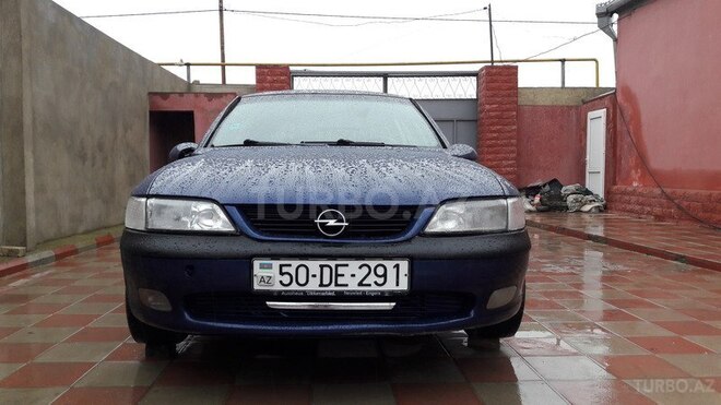 Opel Vectra 1996, 300,000 km - 2.0 л - Bakı