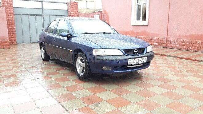 Opel Vectra 1996, 300,000 km - 2.0 л - Bakı