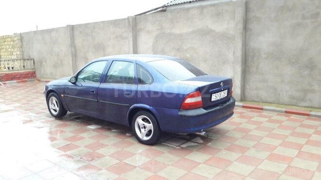 Opel Vectra 1996, 300,000 km - 2.0 л - Bakı