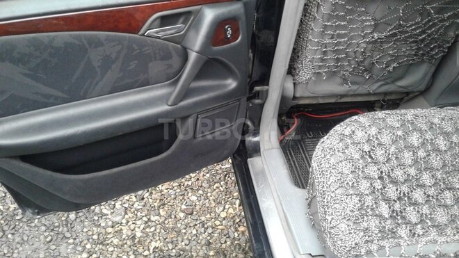 Mercedes E 320 2000, 202,203 km - 3.2 l - Bakı