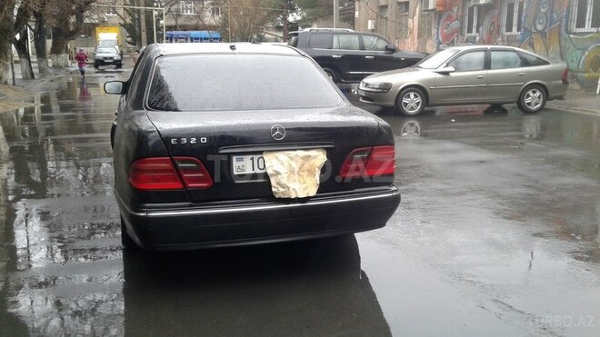 Mercedes E 320 2000, 202,203 km - 3.2 l - Bakı