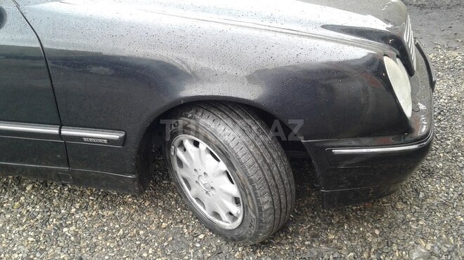 Mercedes E 320 2000, 202,203 km - 3.2 l - Bakı