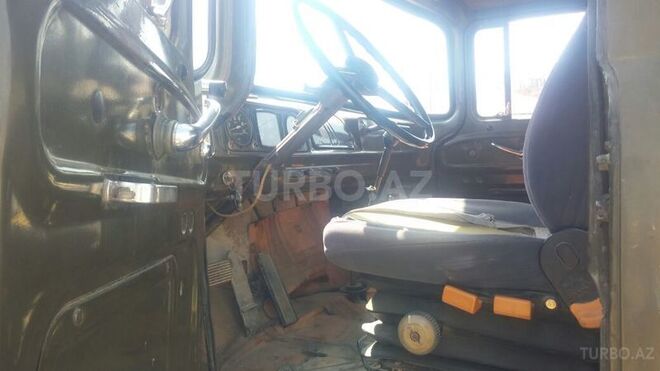 ZIL 130 1991, 450,000 km - 6.0 l - Bakı
