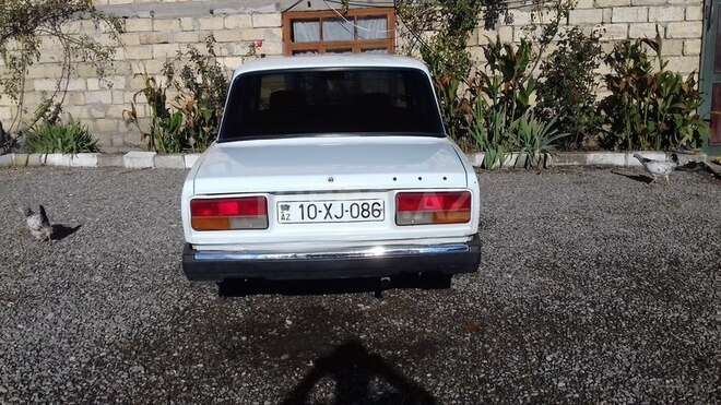 LADA (VAZ) 2107 2005, 93,000 km - 1.6 л - Şabran