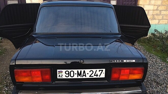 LADA (VAZ) 2107 2011, 82,000 km - 0.1 l - Füzuli