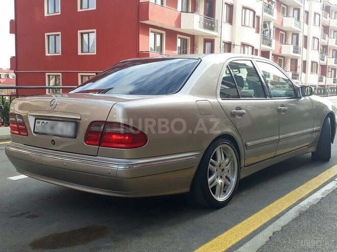 Mercedes E 320 2000, 335,000 km - 3.2 l - Bakı