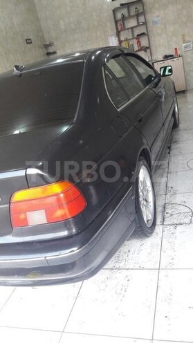 BMW 528 1998, 380,000 km - 2.8 l - Bakı