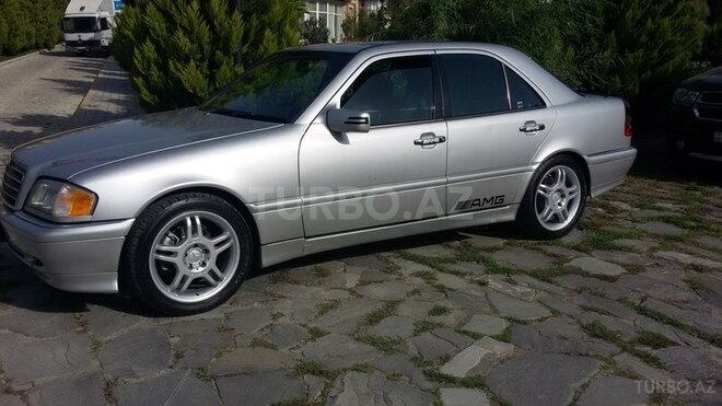 Mercedes C 230 1998, 267,200 km - 2.3 l - Bakı