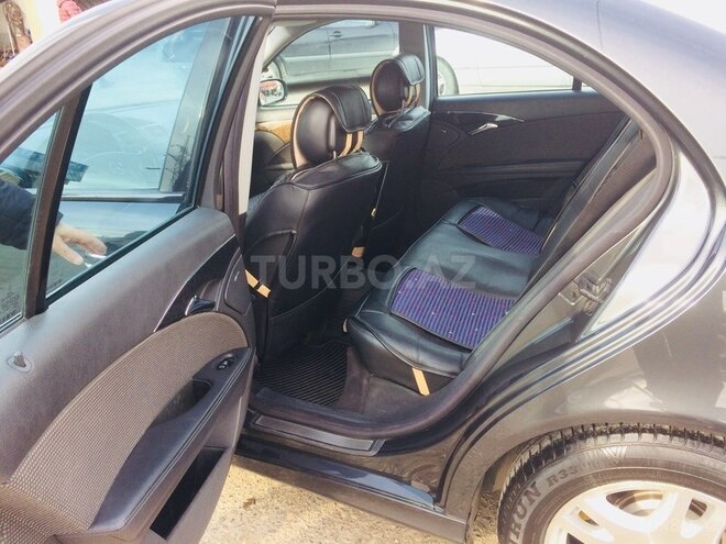 Mercedes E 270 2004, 370,000 km - 2.7 l - Sumqayıt