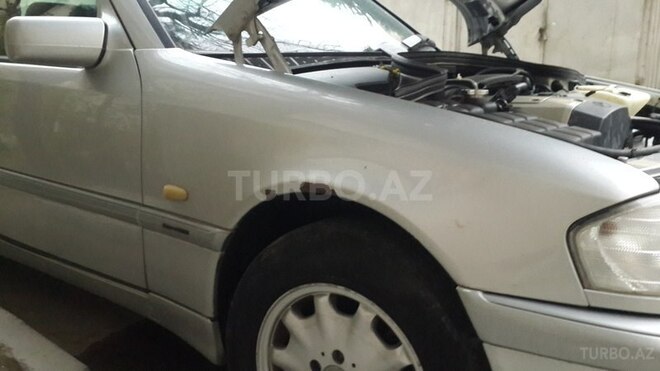 Mercedes C 180 1997, 434,249 km - 1.8 л - Bakı