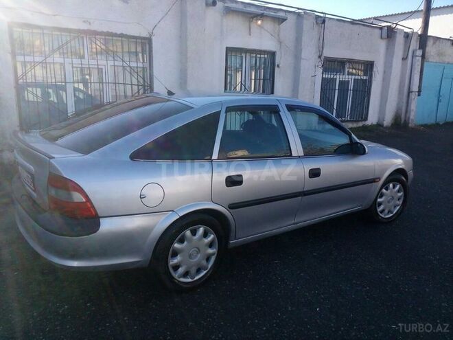 Opel Vectra 1998, 331,000 km - 1.8 l - Bakı