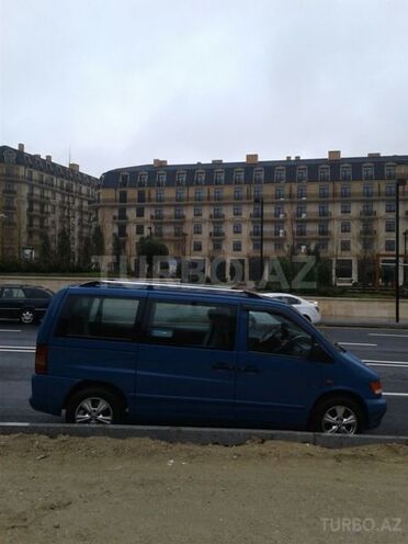Mercedes Vito 112 2000, 396,000 km - 2.2 l - Bakı