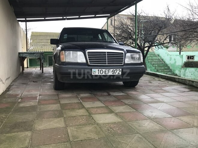 Mercedes E 200 1989, 200,000 km - 2.0 l - Bakı