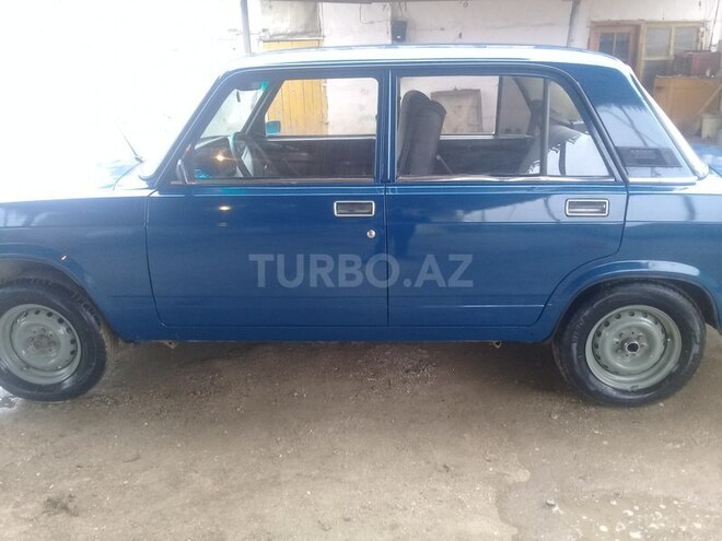 LADA (VAZ) 2107 2004, 14,524 km - 1.6 л - Salyan