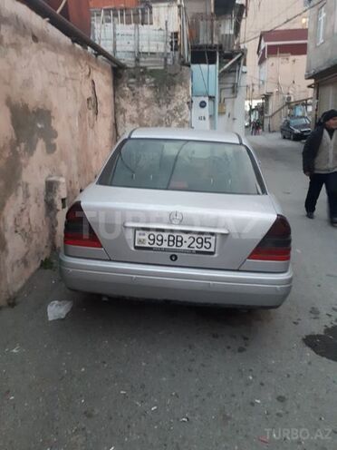 Mercedes C 200 1997, 221,983 km - 2.0 l - Bakı