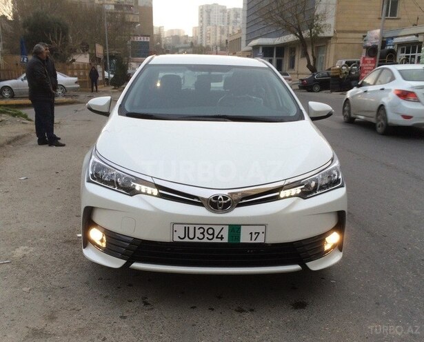 Toyota Corolla 2017, 700 km - 1.6 l - Bakı