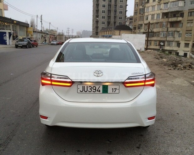 Toyota Corolla 2017, 700 km - 1.6 l - Bakı