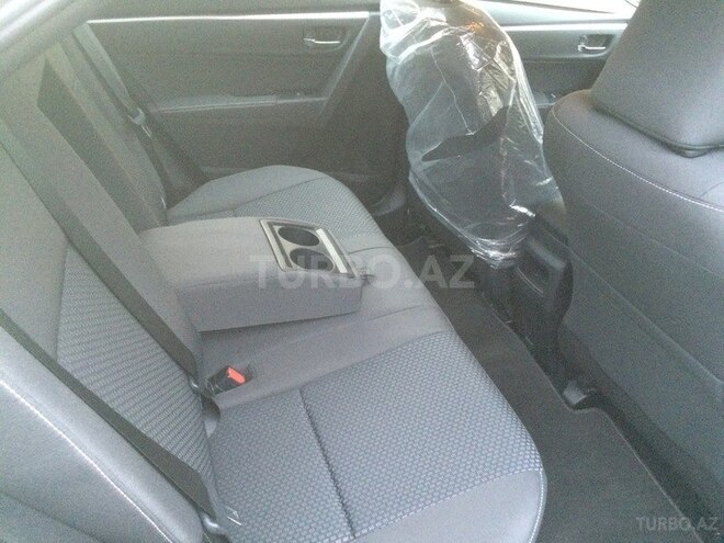 Toyota Corolla 2017, 700 km - 1.6 l - Bakı