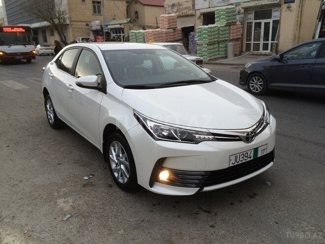 Toyota Corolla 2017, 700 km - 1.6 l - Bakı