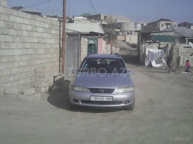 Opel Vectra 1999, 210,000 km - 1.6 l - Bakı