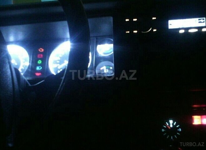 LADA (VAZ) 2107 2009, 34,742 km - 1.6 l - Saatlı