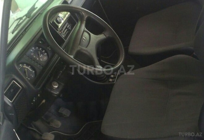 LADA (VAZ) 2107 2009, 34,742 km - 1.6 l - Saatlı