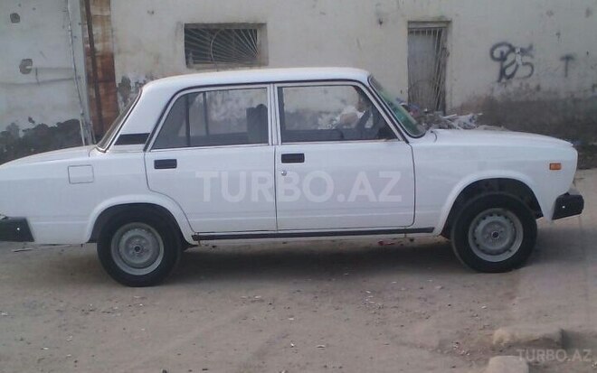 LADA (VAZ) 2107 2009, 34,742 km - 1.6 l - Saatlı
