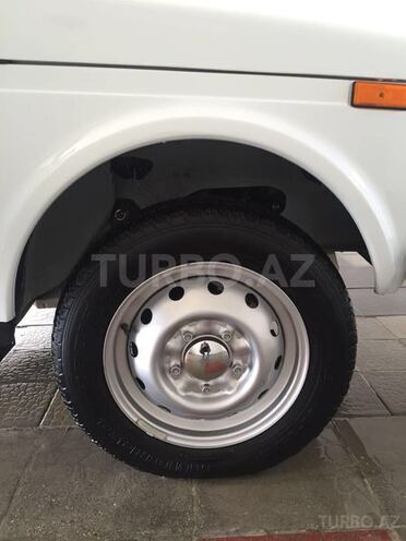 LADA (VAZ) Niva 2015, 19,000 km - 1.7 л - Bakı