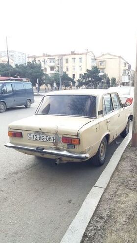 LADA (VAZ) 21011 1984, 400,000 km - 1.3 l - Bakı