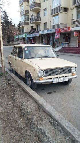LADA (VAZ) 21011 1984, 400,000 km - 1.3 l - Bakı