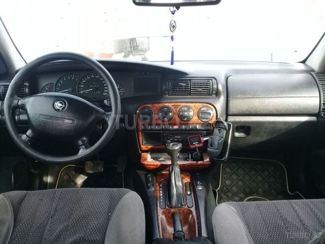 Opel Omega 1996, 376,000 km - 2.0 л - Şirvan