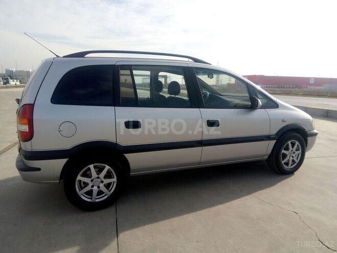 Opel Zafira 2002, 300,000 km - 2.2 l - Sumqayıt