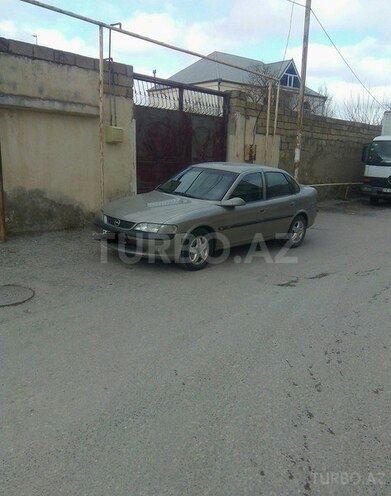 Opel Vectra 1996, 262,500 km - 1.8 л - Bakı