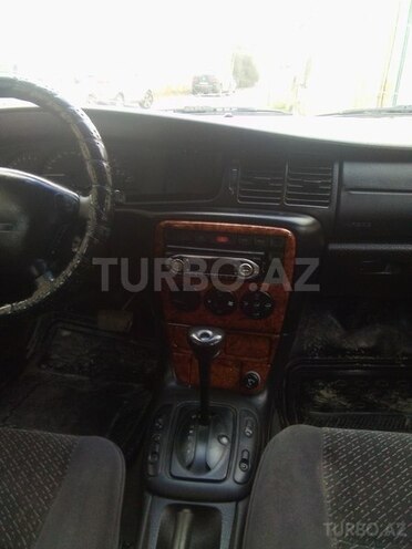 Opel Vectra 1996, 262,500 km - 1.8 л - Bakı