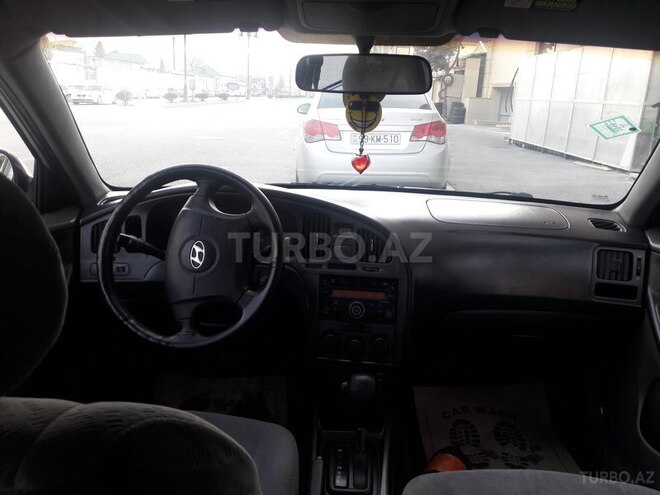 Hyundai Elantra 2003, 225,000 km - 2.0 л - Bakı