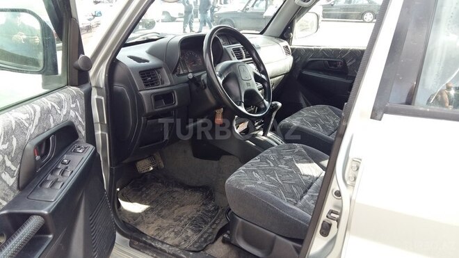 Mitsubishi Pajero io 1998, 157,700 km - 1.8 l - Bakı