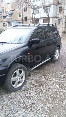 Mitsubishi Outlander 2005, 1,596,804 km - 2.4 л - Sumqayıt