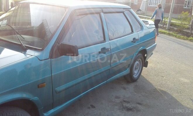 LADA (VAZ) 2115 2000, 180,000 km - 1.5 l - Saatlı
