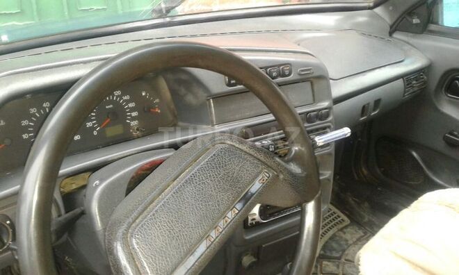 LADA (VAZ) 2115 2000, 180,000 km - 1.5 l - Saatlı