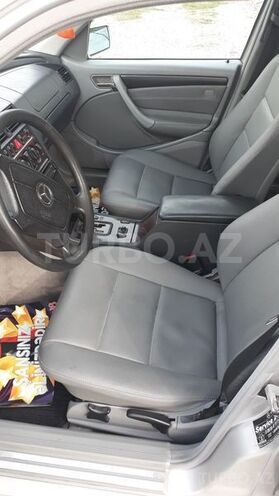 Mercedes C 220 1999, 260,000 km - 2.2 l - Sumqayıt