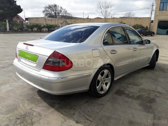 Mercedes E 320 2004, 221,185 km - 3.2 l - Bakı