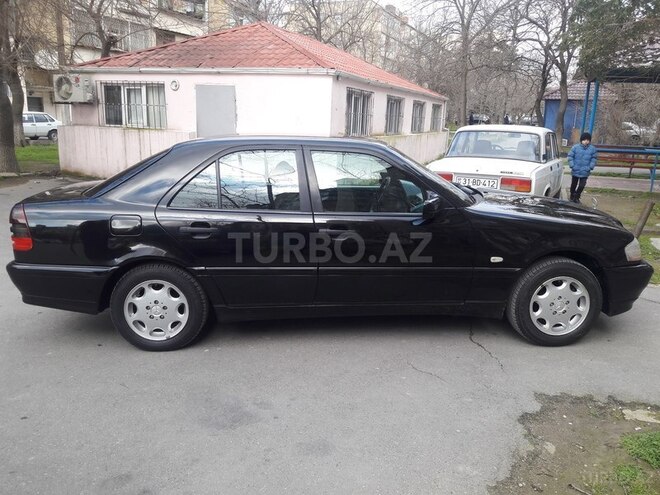 Mercedes C 200 1999, 243,000 km - 2.0 л - Bakı